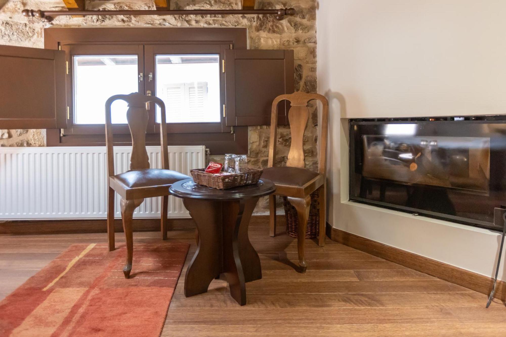 Guesthouse Lousios Димицана Экстерьер фото