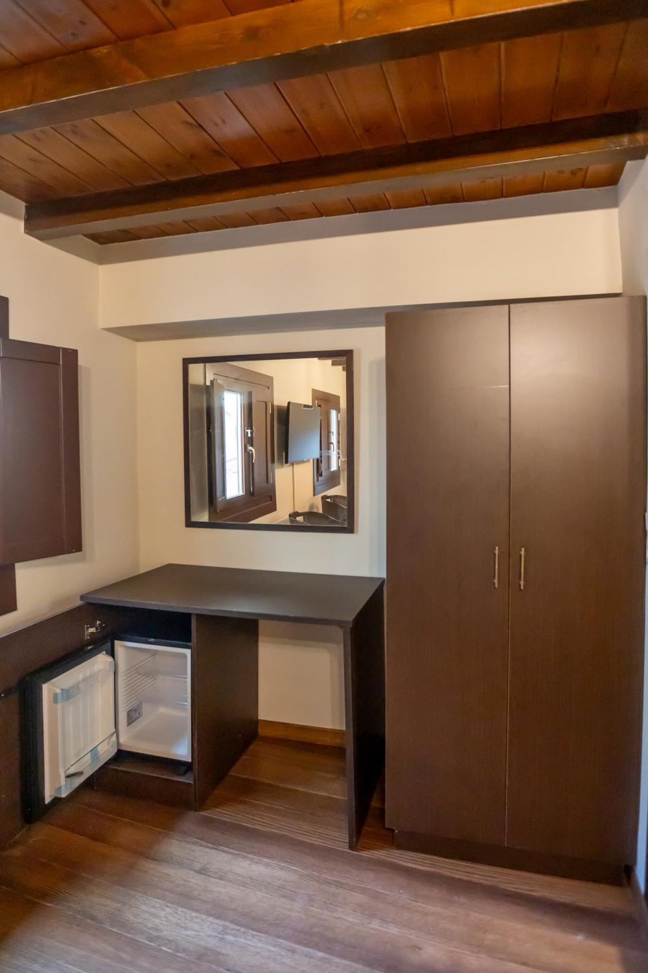 Guesthouse Lousios Димицана Экстерьер фото